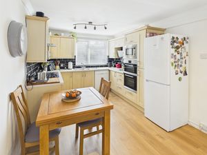 Kitchen- click for photo gallery